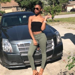 Meet your Posher, Aleisha